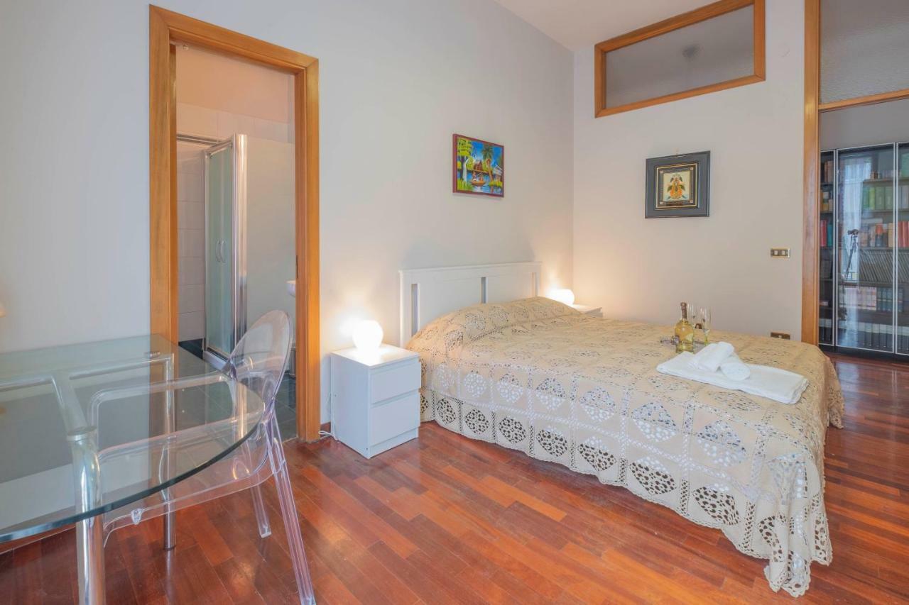 B&B Immacolata Napels Buitenkant foto